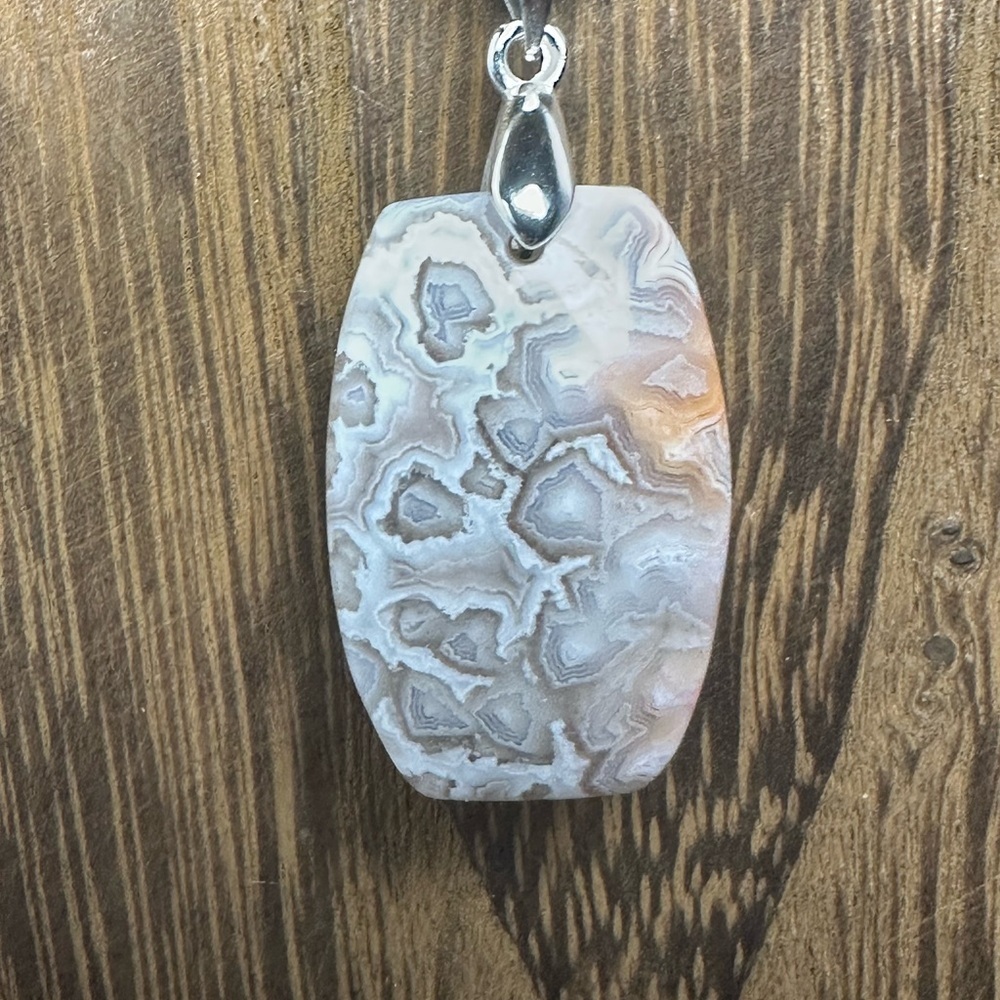 Mexican Crazy Lace Agate Pendant Necklace on Double Black Cotton Rope - Picture 6 of 11